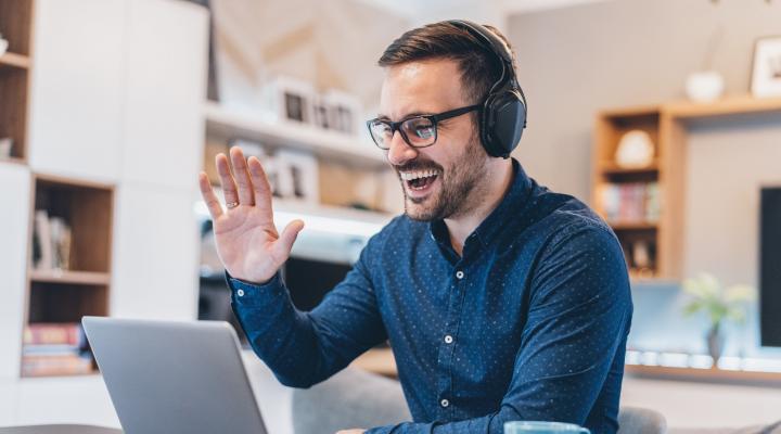 Working from home for men: How to look good on Zoom meetings?